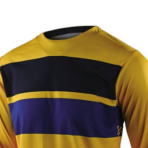 Maillot de cyclisme personnalisé haute performance avec empiècements en mesh respirant et construction extensible pour l'entraînement cycliste longue distance - Product Image 3