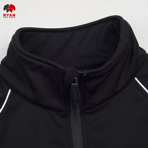 เสื้อแจ็คเก็ตซอฟต์เชลล์คุณภาพพรีเมียม Ryan Pro Gear สำหรับผู้ชาย กันน้ำ กันลม ผลิตจากผ้าถักที่เป็นมิตรต่อสิ่งแวดล้อม ปิดด้วยซิป - Product Image 5