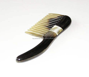 Peine de Cuerno de Búfalo Natural para el Cuidado del Cabello Femenino, Peine Antiestático para Desenredar con Masaje del Cuero Cabelludo para un Cuidado Saludable - Product Image 2