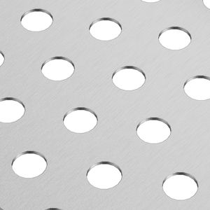Copertura per grondaie e filtri a lamelle in alluminio da 6 pollici, protezione per grondaie, 52 pezzi, lunghezza totale 208 piedi, diametro foro 0,157 piedi - Product Image 1