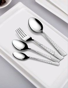 Ensemble de couverts en acier inoxydable avec manche en coquille, cuillère, fourchette, couteau, design luxueux, vaisselle de table haut de gamme - Product Image 1