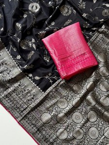 Sari Regal Jaal en crêpe de khaddi teint à la main, tissage Jari royal, sari héritage, élégance Zari, sari en khaddi fait main - Product Image 5