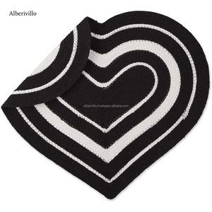 Chất Lượng Cao Biểu Tượng Tùy Chỉnh Sang Trọng Hình Trái Tim Con Chó Mat Có Thể Giặt Độ Ẩm Bằng Chứng Thức Ăn Vật Nuôi Mat Bông <span class=keywords><strong>In</strong></span> Ấn Miếng Đệm Từ Ấn Độ - Product Image 2