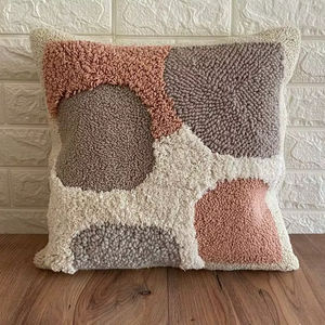 Fashionable Boho Tufted Cushion Cover Hot Selling Unique Handwoven Decorative <b>Throw</b> <b>Pillow</b> Custom Design - Product Image 1