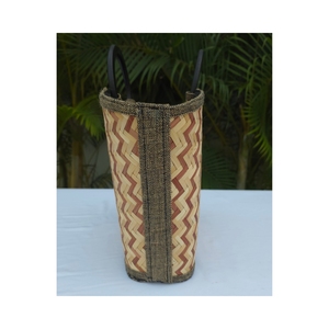 Sac à main rectangulaire en bambou fait main, écologique, léger et durable avec fermeture éclair, capacité 3L+, idéal pour les voyages et l'usage quotidien - Product Image 2