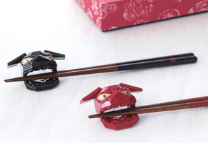 Juego de Palillos Japoneses de Madera con Reposapalillos, Diseño Oriental, Alta Calidad, Caja de Regalo Tradicional Única para Regalos - Product Image 2