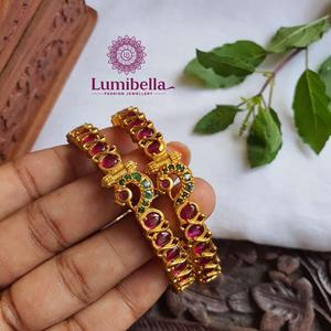 Fashion Gold Plated Alloy Ruby Bezel Setting Stud Earrings for Bridal Wedding Wear - Product Image 1
