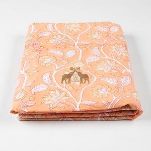 Tissus imprimés à la main en coton premium Sanganeri, motifs floraux, artisanat indien, artisanat durable Jaipuri, matériel de couture - Product Image 6