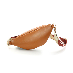 Riñonera de cuero elegante para hombre, bolsa de cintura para viaje, con múltiples compartimentos, correa ajustable, estilo casual urbano - Product Image 5