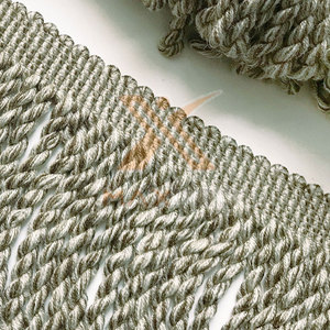 วัสดุทนทาน ชายครุยปักลายแบบยูนิฟอร์ม ชายครุยปักลายแบบสั่งทำพิเศษ ชายครุยปักลายขายดี - Product Image 5