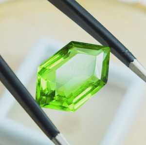Pierre précieuse d'Alexandrite naturelle certifiée, pierre lâche à changement de couleur pour la fabrication de bijoux, bague, pendentif - Product Image 4