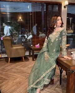<b>Green</b> <b>Silk</b> Embroidered Anarkali Suit with Dupatta Indian Pakistani Ethnic Party Wear - Product Image 2
