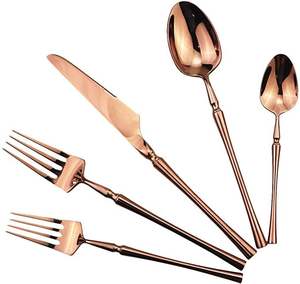 Service de couverts inspiré des cours de festivals pour des tables vibrantes, des réceptions joyeuses et des repas partagés - Product Image 4