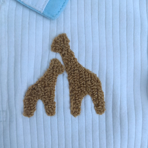 Vente en gros d'ensembles de vêtements décontractés pour enfants, unisexes, toutes saisons, 2 pièces, 100% coton, respirants et antibactériens, fabriqués au Bangladesh - Product Image 4