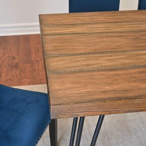 Set da Pranzo Ashzo 7 Pezzi, Tavolo Elegante con 6 Sedie, Disponibile in 3 Opzioni di Colore - Product Image 5