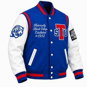 Chaqueta Universitaria Azul y Blanca Personalizada – Chaqueta Letterman Bordada con Chenille - Product Image 3