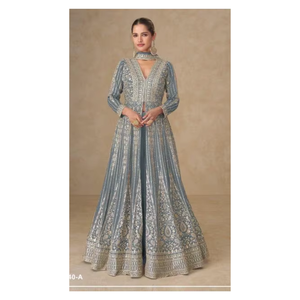 Vestido Anarkali Aashirwad Mor Bagh Janaki en Seda Chinon, Preconfeccionado con Bordado Rico y Lentejuelas, Ropa Étnica Elegante - Product Image 1