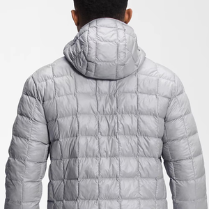 Chaqueta Acolchada con Capucha para Hombre, Ligera, Resistente al Viento, de Color Sólido, Informal, para Invierno, Corte Regular, Cierre de Cremallera, Gris - Product Image 4