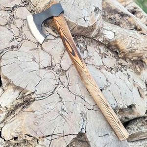 Hacha de camping Tomahawk de acero de Damasco de grado industrial Steel Craft International, cabeza de hacha con mango de madera de fresno, alta calidad, 18 pulgadas - Product Image 1