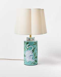 Lampe de table Art Déco en mosaïque d'os avec base Chevron et abat-jour rayé, 100% faite à la main, couleur et taille personnalisables pour chambre à coucher - Product Image 2