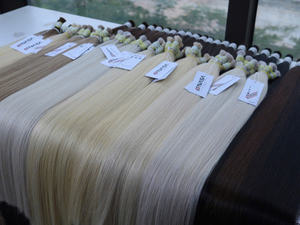 ผมต่อแบบหนาผมสีเดียวยาว100กรัมเข้ม18นิ้ว - Product Image 5