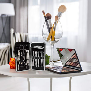 Ensemble d'outils de manucure et pédicure professionnels en acier inoxydable, logo personnalisé, kit de coupe-ongles de luxe, ensemble de coupe-ongles pour le soin des ongles - Product Image 6