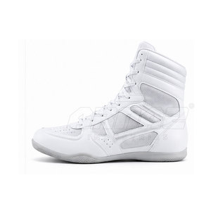 Chaussures de boxe respirantes et performantes avec lacets sécurisés et confortables pour l'entraînement - Product Image 4