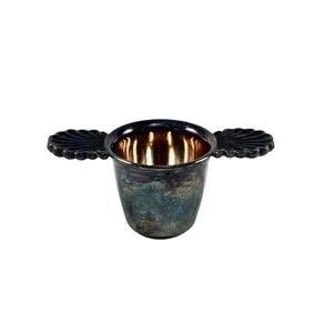 Petite tasse à dégustation plaquée argent, à double anse festonnée, bol décoratif en métal, style antique, articles de bar, décoration de table de luxe | Vente en gros - Product Image 1