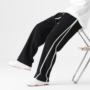 Pantalones Deportivos Cómodos de Primavera para Hombre, Pantalones Holgados de Pierna Recta, Pantalones de Pana con Cintura Elástica y Forro Polar, Estilo Urbano - Product Image 1