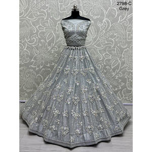 Collections de velours de vêtements de mariée indiens pour la mariée avec le travail de Zarkhan par Fabzone - Product Image 5