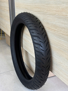 Pneu de scooter KUMA K279, caoutchouc de haute qualité, motif sportif, conduite stable, contrôle fluide, durée de vie longue - Product Image 2