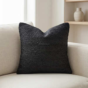 Housse de coussin décorative en jute texturée effet charbon, style rustique moderne, pour canapé, coussin d'appoint organique moderne - Product Image 1