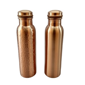 Bouteille d'eau en cuivre pur de qualité exportée pour l'eau potable du fabricant indien de bouteille d'eau en cuivre à vendre - Product Image 1
