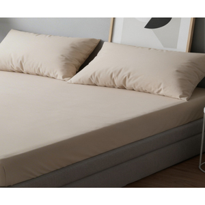 Latest Stock Arrival Exceptional Quality Luxurious Style Long Service Life 4 Pcs Polyester Bedsheet Set Available for Sale - Product Image 1