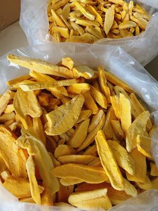 Mangues séchées par congélation, morceaux de mangue naturels croustillants, vente en gros, fruits FD en vrac pour les marques alimentaires du Vietnam - Mme Tarina - Product Image 2