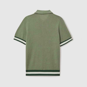 Polo de Punto para Hombre, Manga Corta, Color Verde Sólido, Estilo Casual, Corte Regular, Diseño con Botones al Frente - Product Image 2