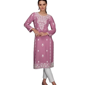 El último diseñador de Bordado de hilo de rayón pesado Kurti Set de Fab Zone - Product Image 1