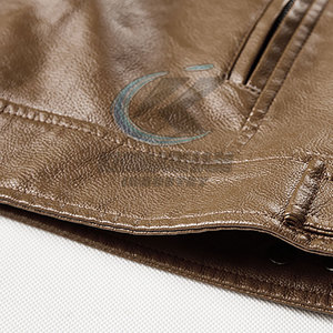 Veste en cuir véritable pour homme automne-hiver - Haute qualité, écologique et respirante avec logo frontal - Product Image 4