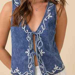 Chaleco sin mangas personalizado de verano con correa frontal y bordado, fabricación de tops de mezclilla para mujer - Product Image 4