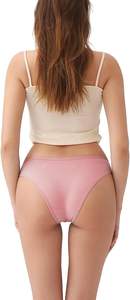 Culottes pour femmes Signature Fit, sous-vêtements intimes en maille respirante et extensible, forme moderne, couvrance totale, confort quotidien, vente en gros - Product Image 2