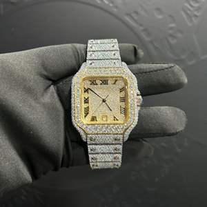 Montre de haute qualité avec diamants cultivés en laboratoire DEF, diamants incolores, style hip-hop. - Product Image 6