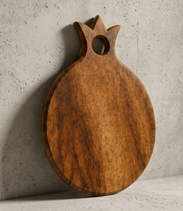 Tabla de cortar de madera de mango con forma de granada personalizada, tabla de cortar de madera natural, bandeja para servir queso y charcutería - Product Image 5