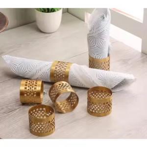 Anneau de serviette élégant en métal pour table de fête, idéal pour la décoration de réceptions de mariage, la mise en scène des dîners et l'aménagement de banquets - Product Image 5