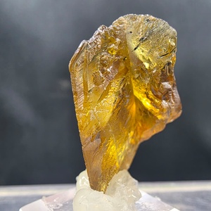 Cristal de Esferita Dorada de Pakistán, Espécimen en Bruto, Forma Irregular - Product Image 3