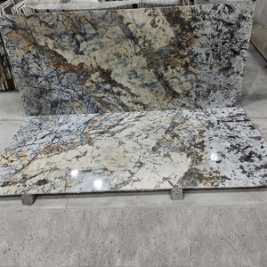 Losa de Granito Exótico Madagascar Gold de Fabricante Indio para Cocina y Baño, Decoración de Paredes de Villas y Hospitales, Exportación a Granel - Product Image 4