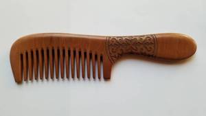 Peine de madera de sándalo marrón Natural Crafts, peine de dientes anchos personalizable, herramienta duradera para peinar el cabello, personalizado y de moda. - Product Image 3