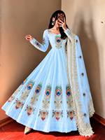 Robe Anarkali en soie Fendy de style pakistanais traditionnel, brodée, longue jusqu'au sol, pour femmes, pour les fêtes et les mariages, disponible en plusieurs couleurs