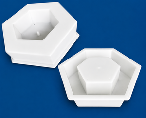 Moule en plastique hexagonal pour dalle de béton avec trou hexagonal - Product Image 2