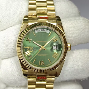 Reloj Mecánico de Lujo Vintage de 36 mm, Estilo Hip Hop, Dorado, Esfera Verde Oliva con Efecto Rayos de Sol, Marcadores de Números Romanos, Correa de 18 mm, Alta Calidad - Product Image 1