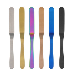 Espátula Flexible de Acero Inoxidable Colorida de la Marca Altomme Instruments, Cuchillo para Mantequilla con Recubrimiento Ligero, Herramienta para Decoración de Pasteles y Crema - Product Image 1